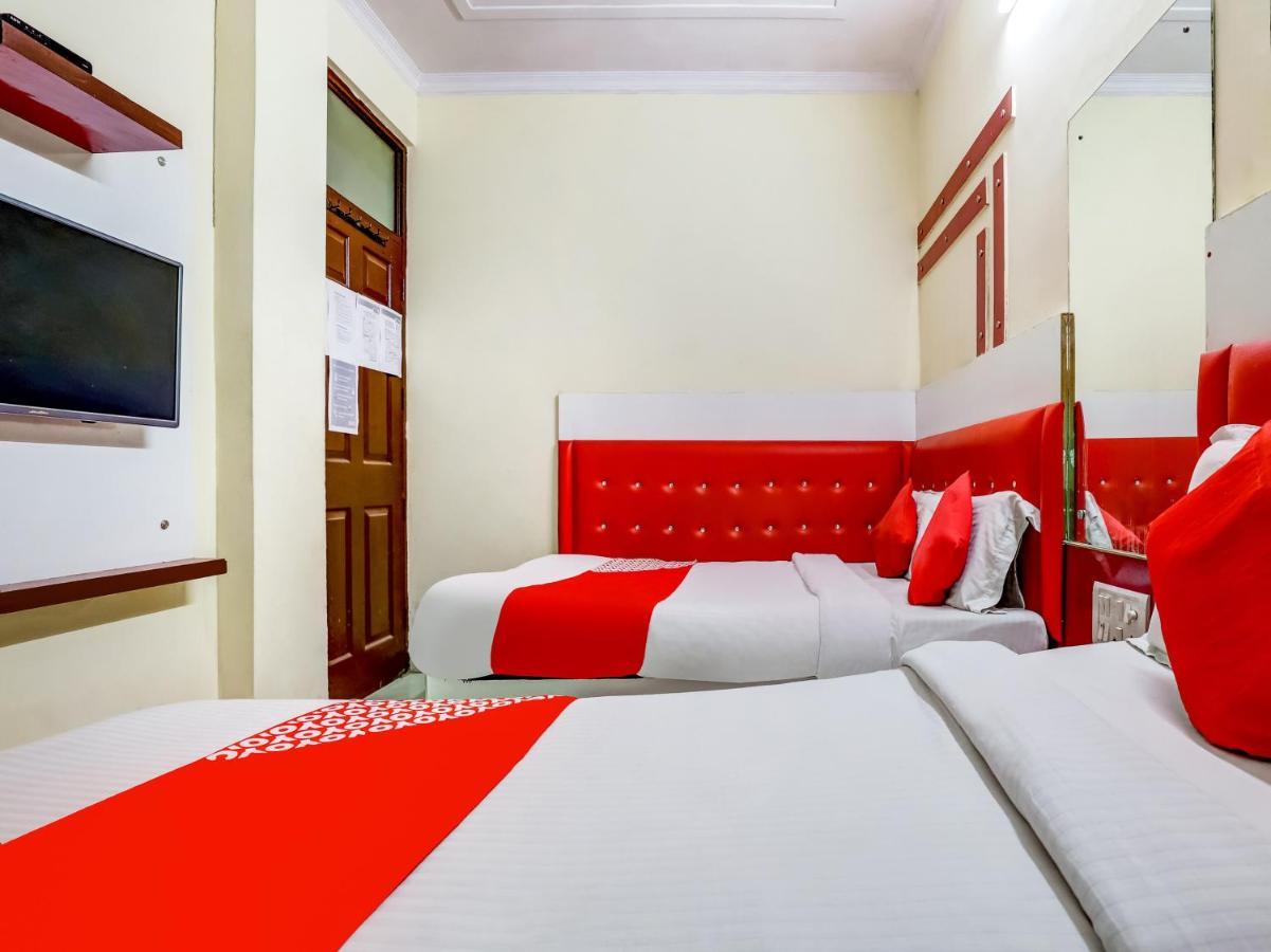 Oyo 75948 Hotel Tushar Continental Nuova Delhi Esterno foto
